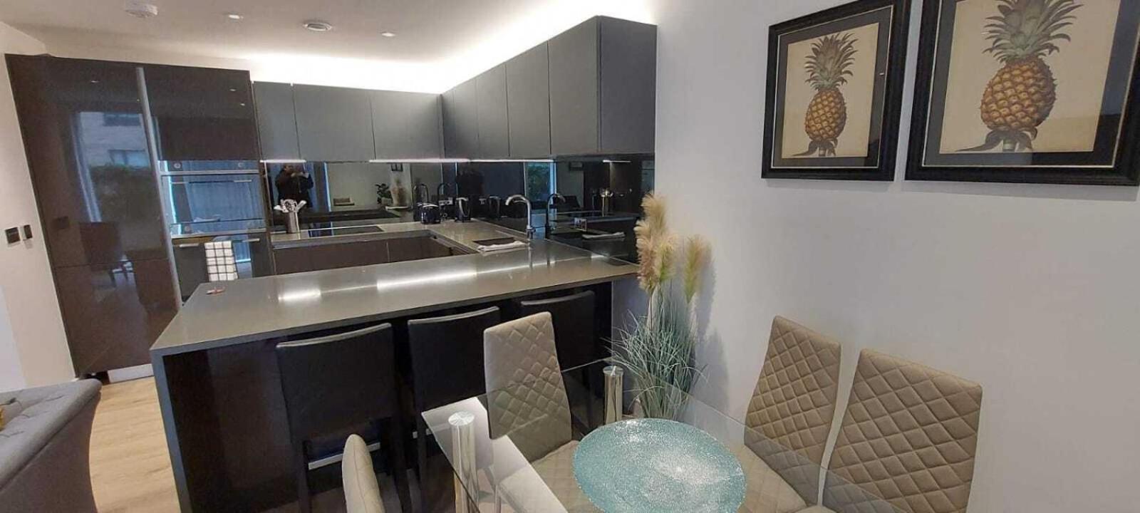2 Bed Property Close To Heathrow Airport Hounslow Exterior photo