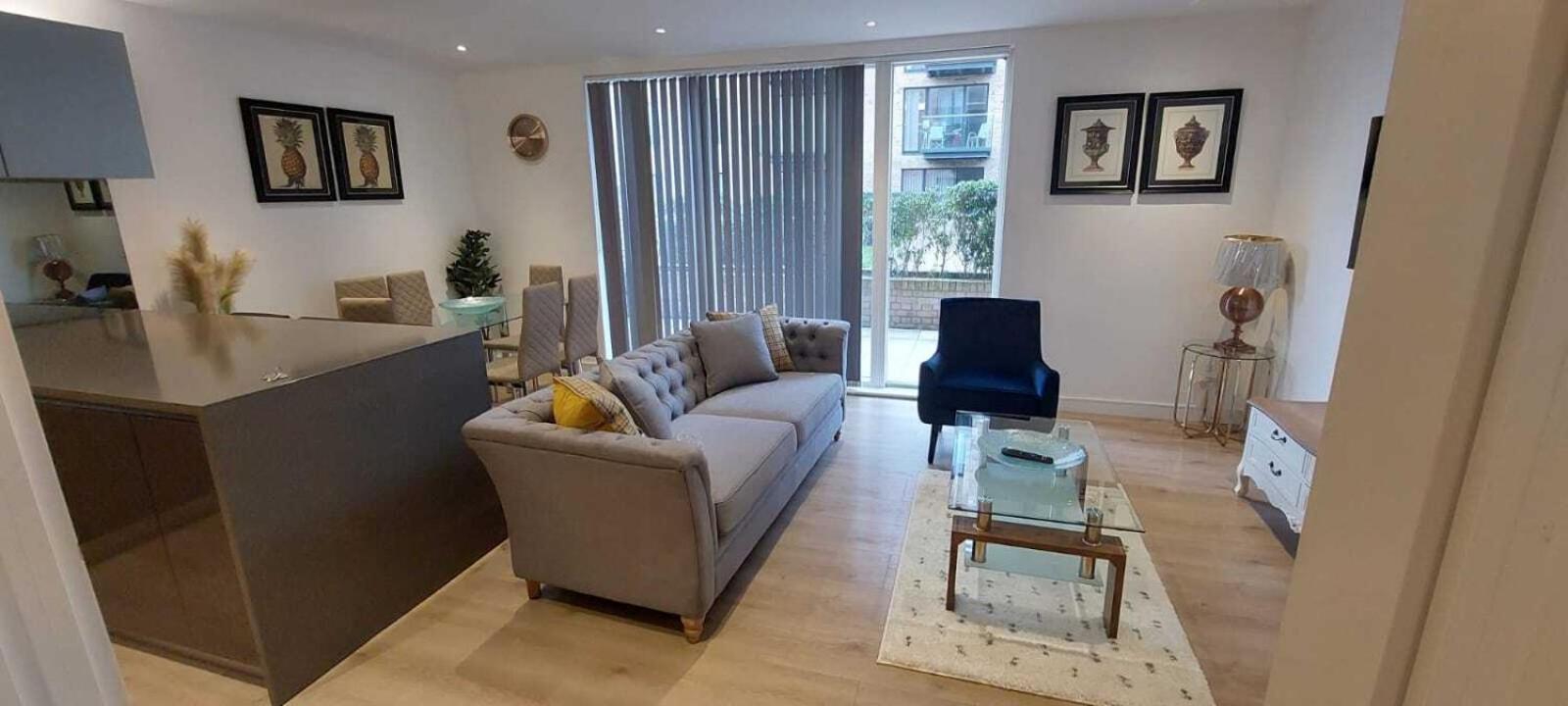 2 Bed Property Close To Heathrow Airport Hounslow Exterior photo